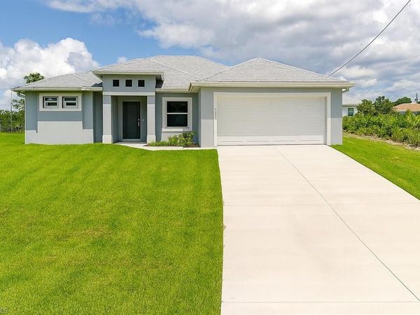 2514 27th ST W, LEHIGH ACRES, FL 33971