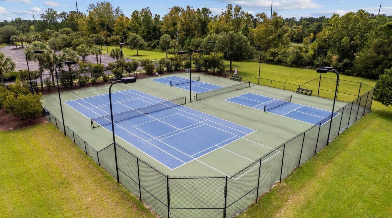 1003 Shipmaster Ave.  Photo 10