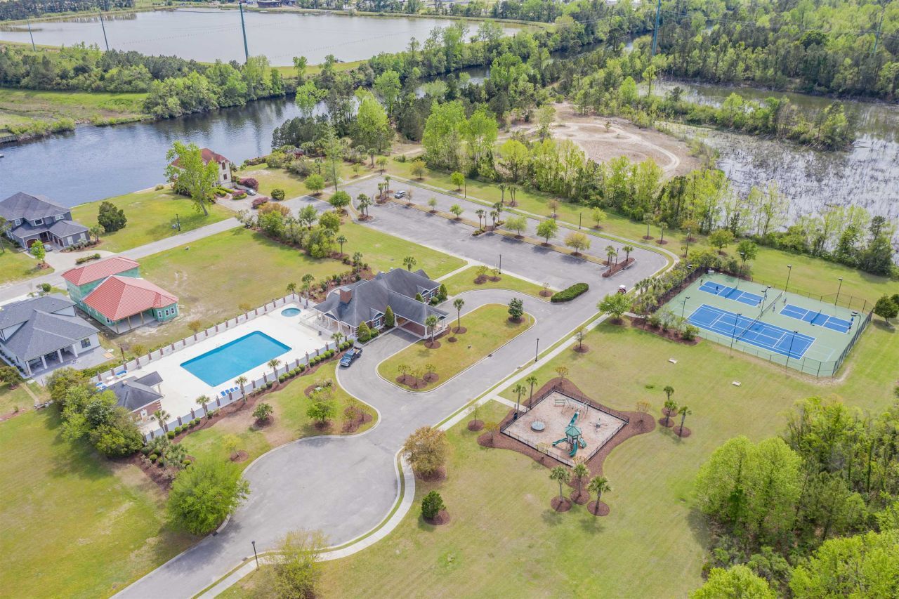 1003 Shipmaster Ave.  Photo 7