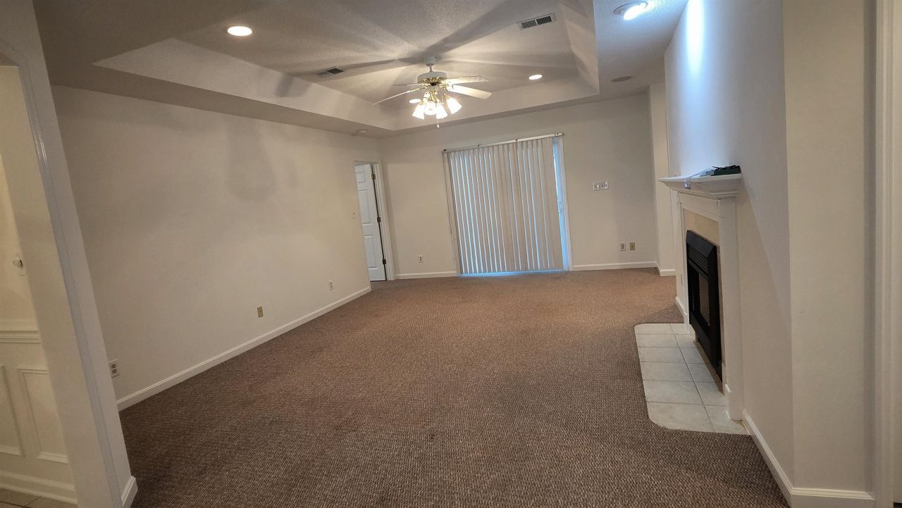 4091 Lakeshore Dr.  Photo 10