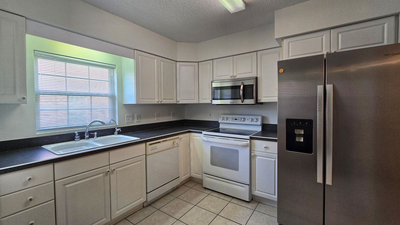 4091 Lakeshore Dr.  Photo 33