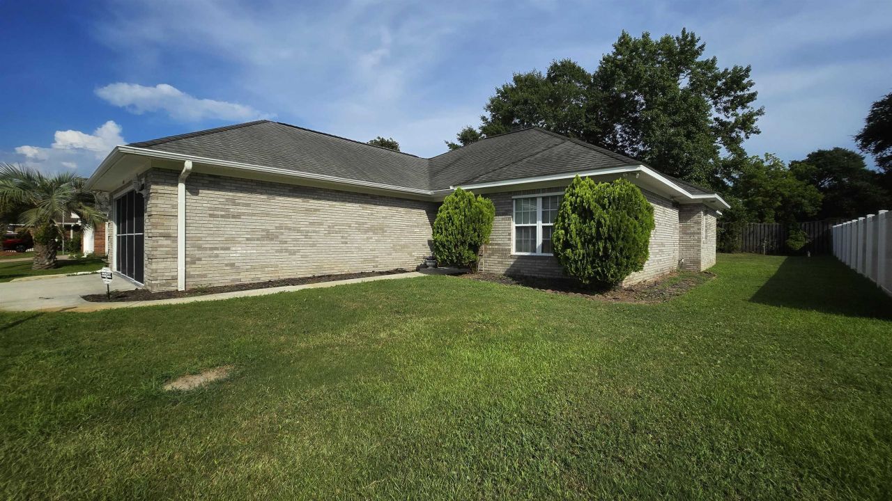 4091 Lakeshore Dr.  Photo 7