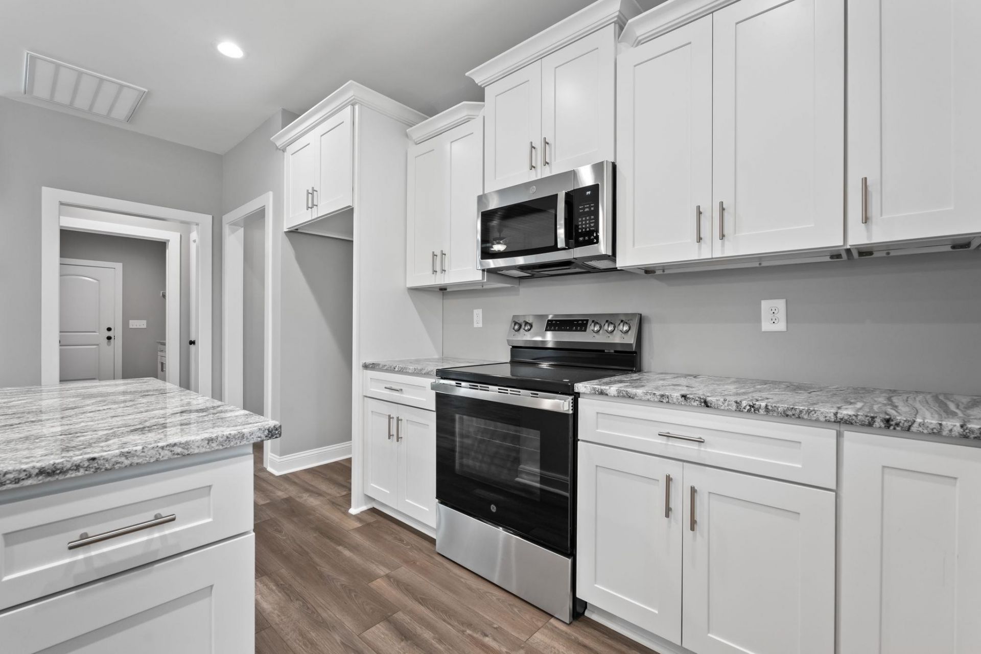 616 Goretown Loop Photo 16