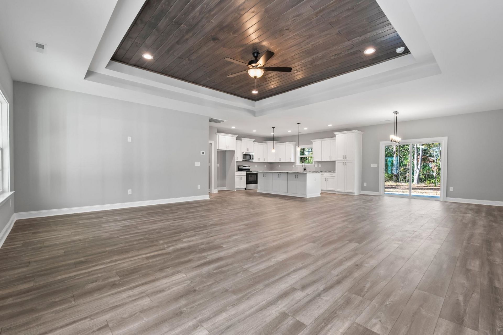 616 Goretown Loop Photo 8