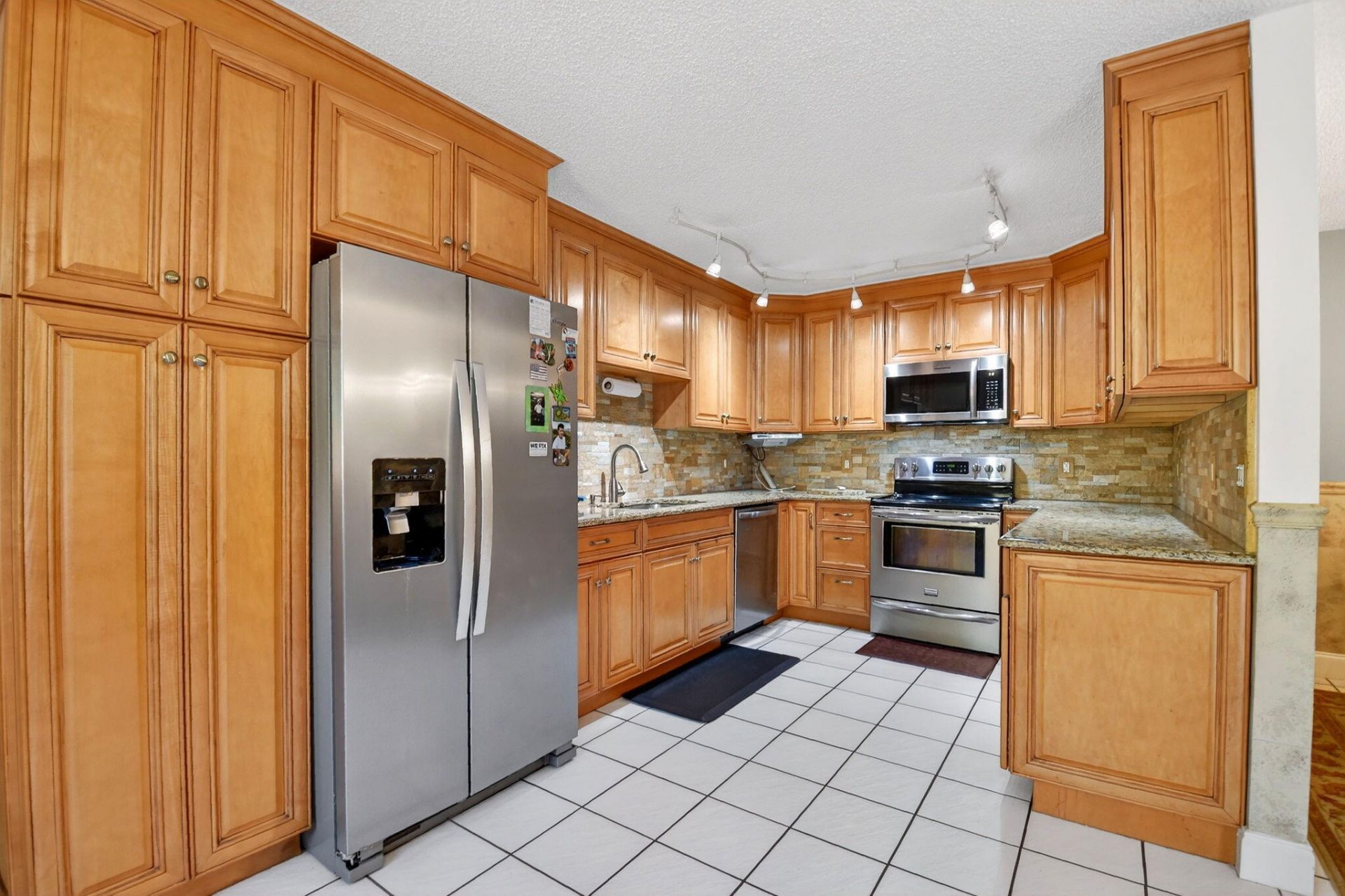 1545 W Forest Lakes Circle W, Unit B, West Palm Beach, FL 33406 Photo