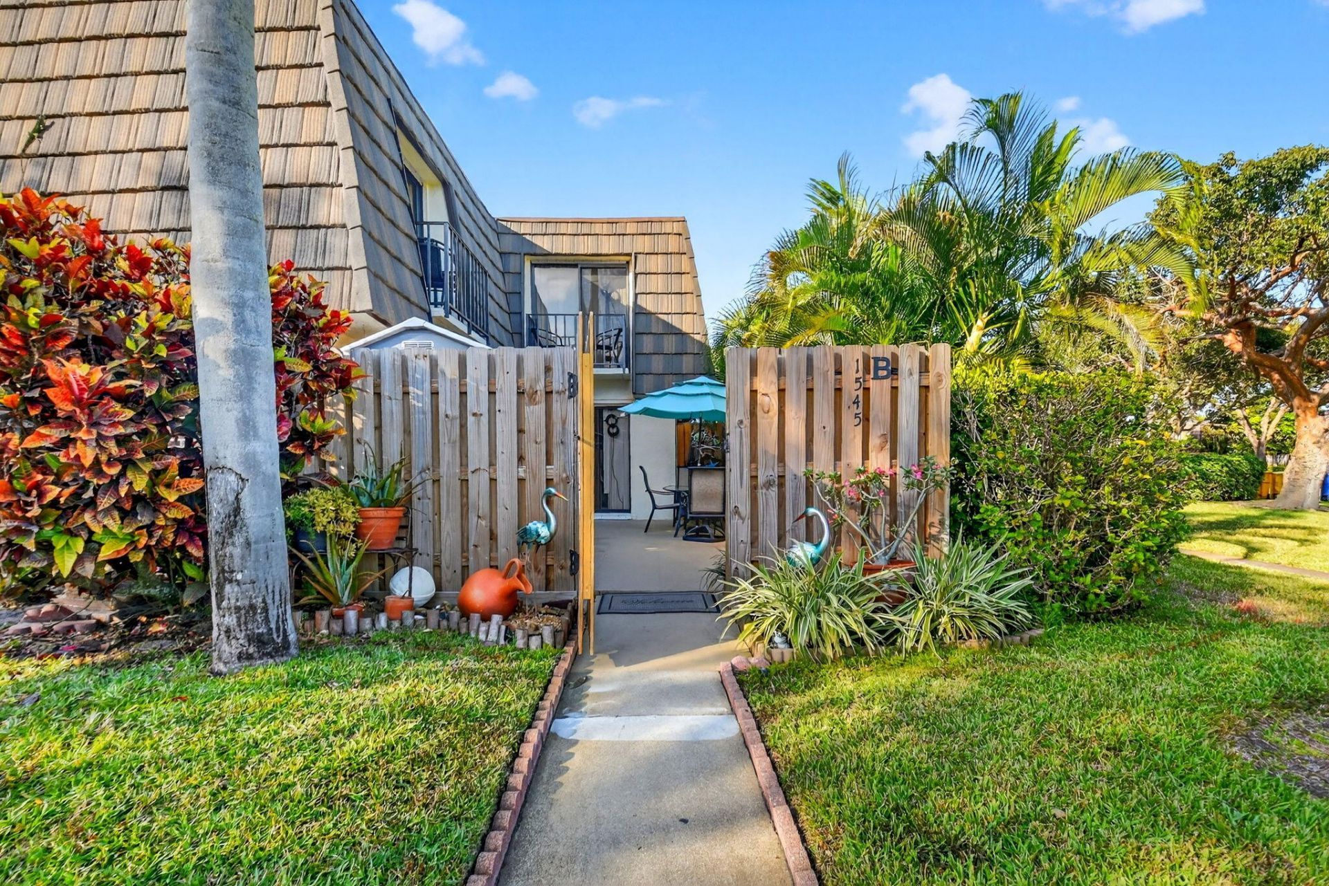 1545 W Forest Lakes Circle W, Unit B, West Palm Beach, FL 33406 Photo