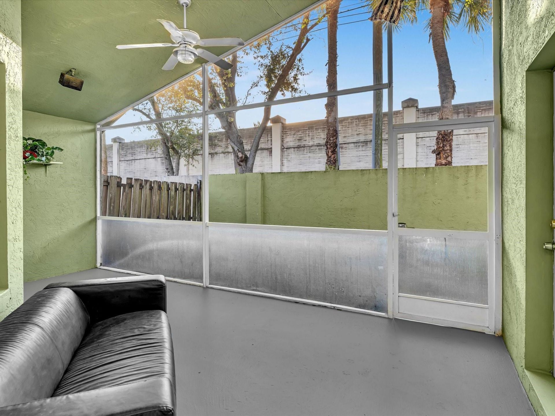 4379 Leicester Ct, West Palm Beach, FL 33409 Photo