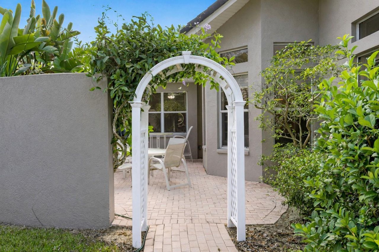 6441 Renwick Circle, Tampa, FL 33647 Photo