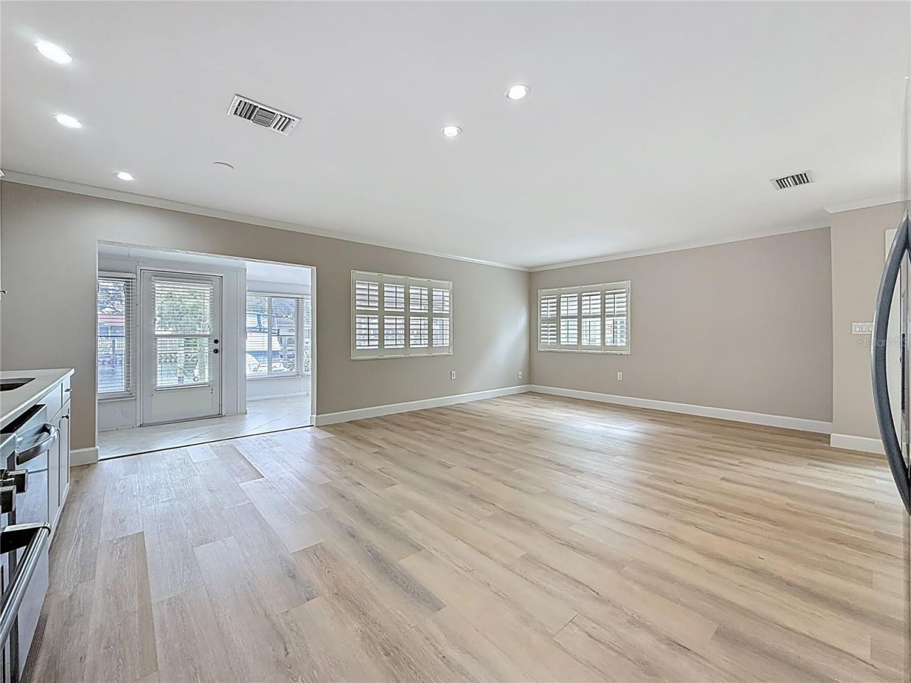 6747 Cape Hatteras Way Ne, Unit 4, Saint Petersburg, FL 33702 Photo