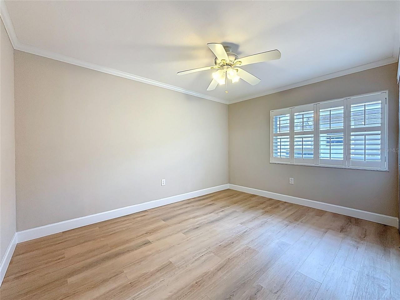 6747 Cape Hatteras Way Ne, Unit 4, Saint Petersburg, FL 33702 Photo