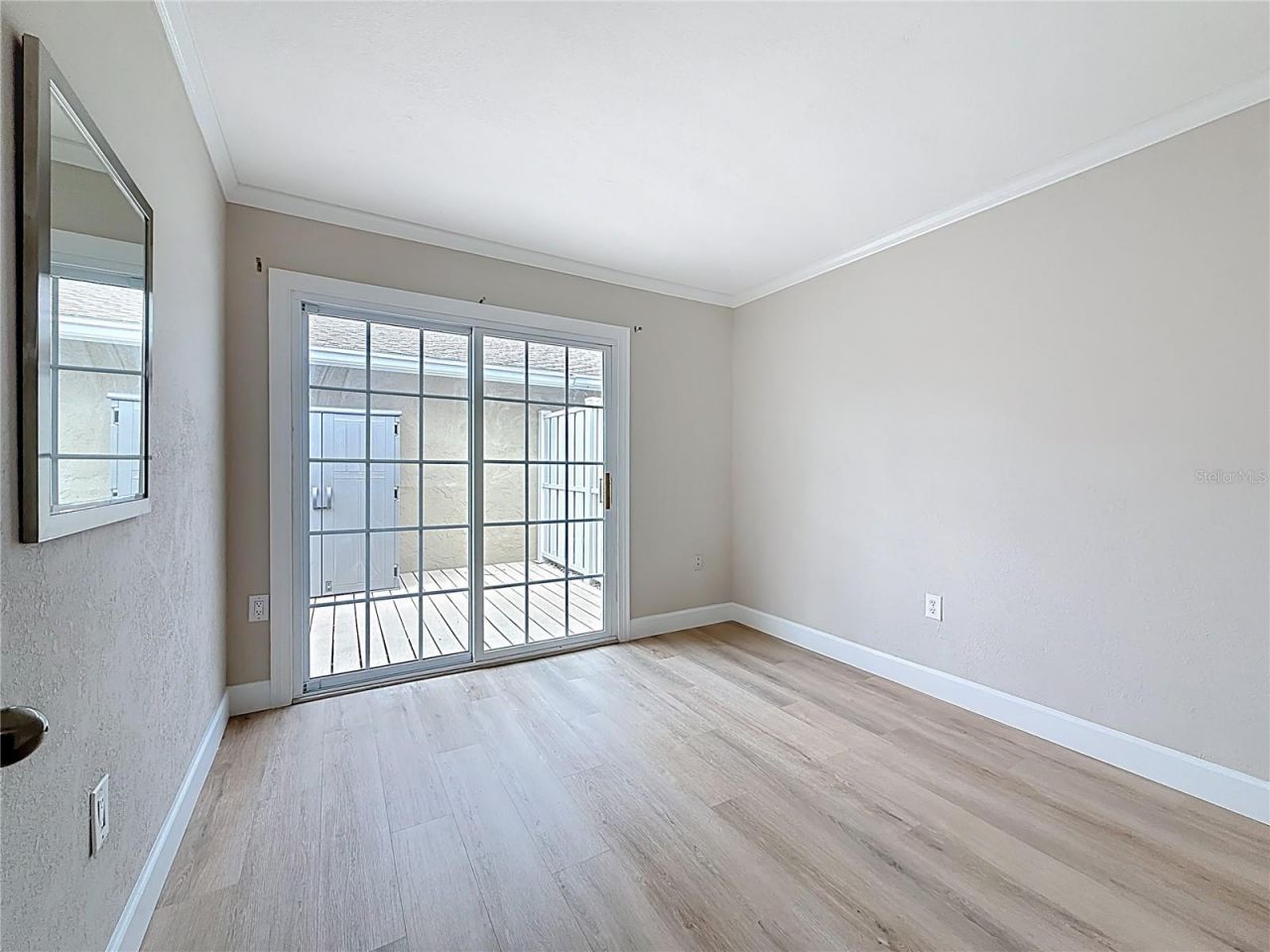 6747 Cape Hatteras Way Ne, Unit 4, Saint Petersburg, FL 33702 Photo