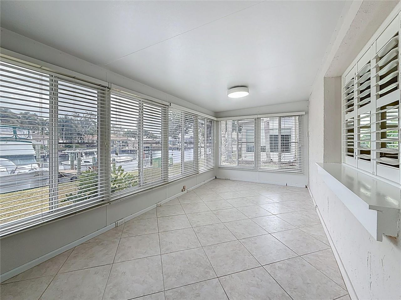 6747 Cape Hatteras Way Ne, Unit 4, Saint Petersburg, FL 33702 Photo