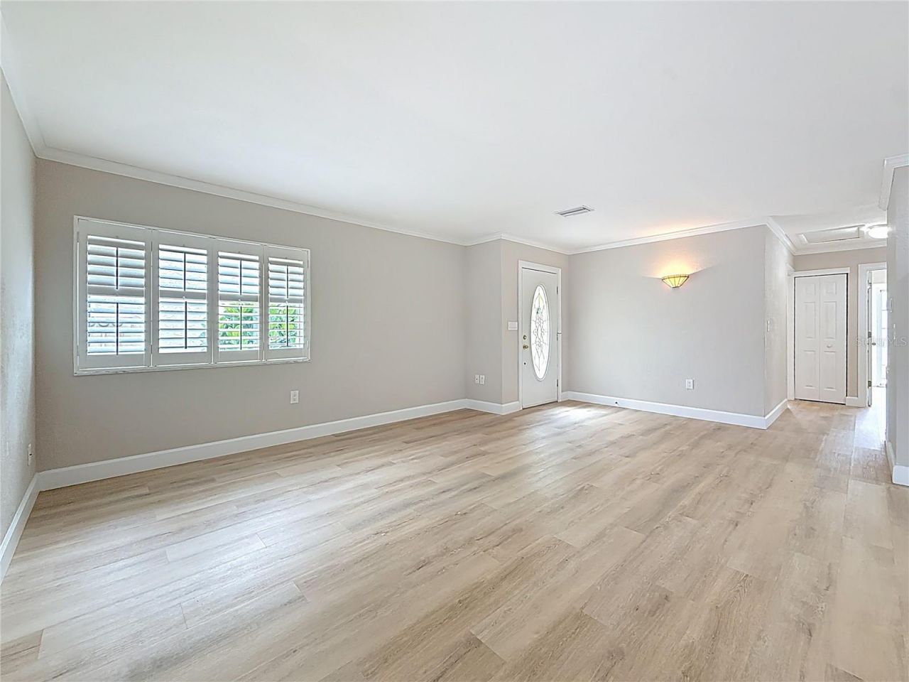 6747 Cape Hatteras Way Ne, Unit 4, Saint Petersburg, FL 33702 Photo