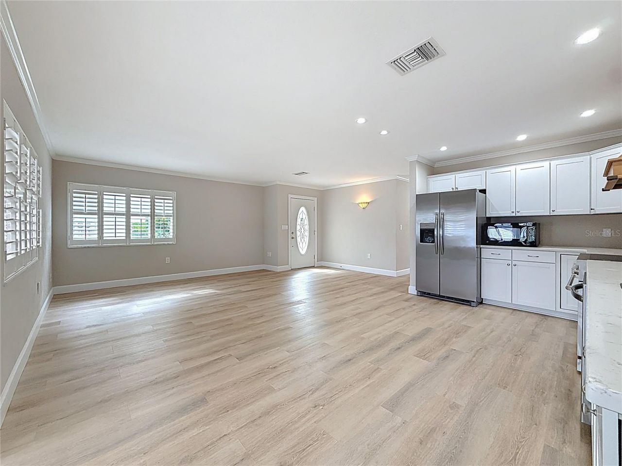 6747 Cape Hatteras Way Ne, Unit 4, Saint Petersburg, FL 33702 Photo