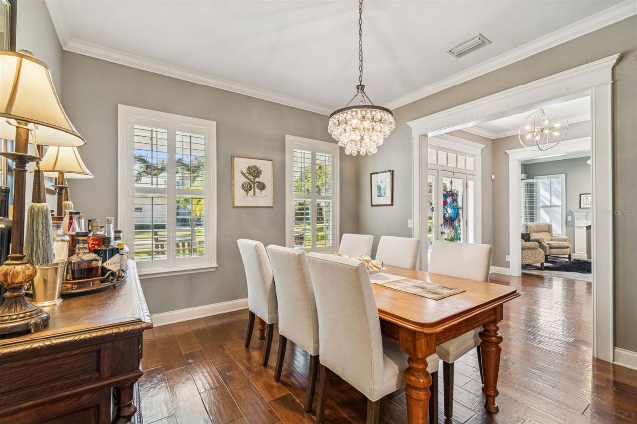 2907 W Hawthorne Road, Tampa, FL 33611 Photo