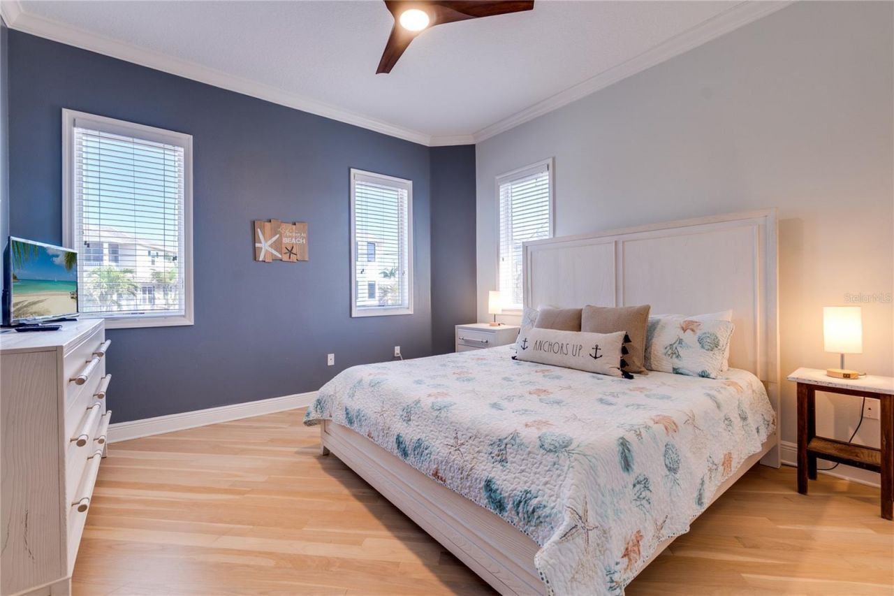 803 Gladiolus Street, Anna Maria, FL 34216 Photo