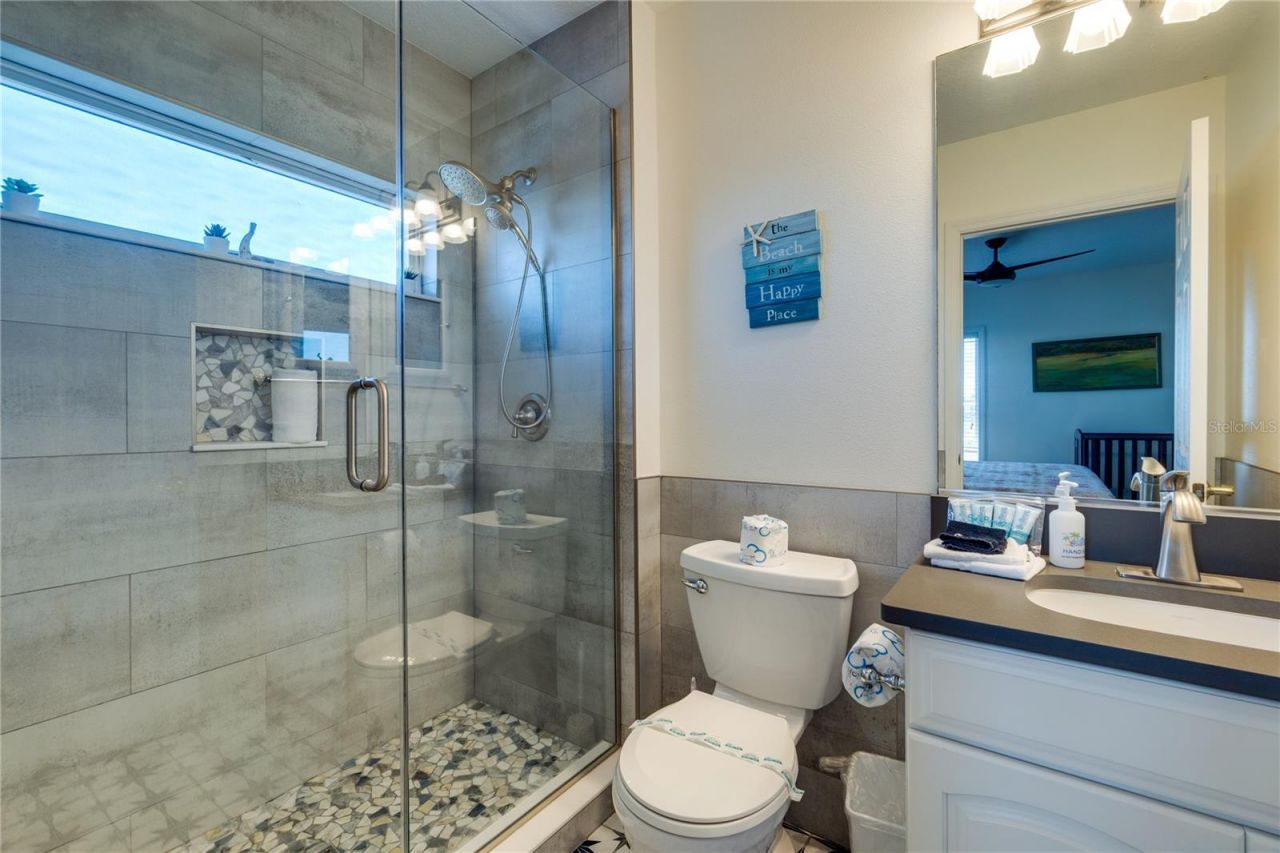 803 Gladiolus Street, Anna Maria, FL 34216 Photo