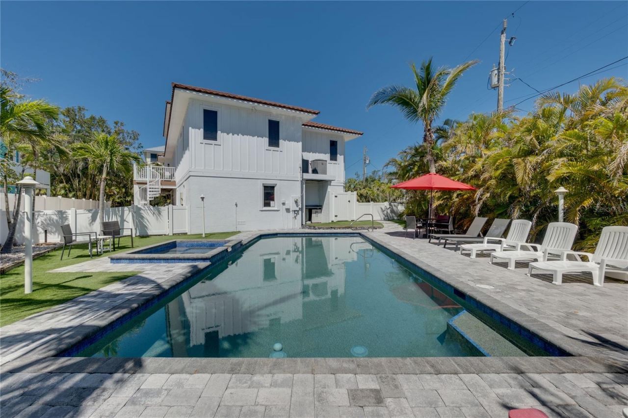 803 Gladiolus Street, Anna Maria, FL 34216 Photo