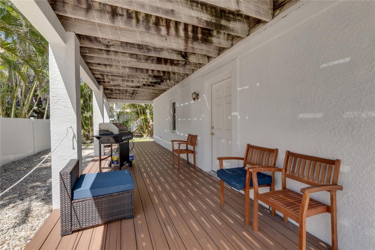 803 Gladiolus Street, Anna Maria, FL 34216 Photo