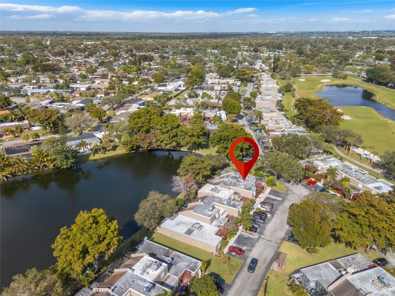 10911 N Lakeview Dr, Pembroke Pines, FL 33026 Photo