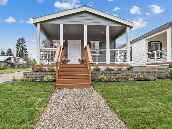617/621 S State Ave, Newport, WA 99156