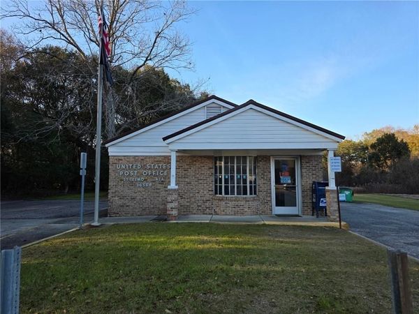 8900 Highway 90 , St. Elmo, AL 36568