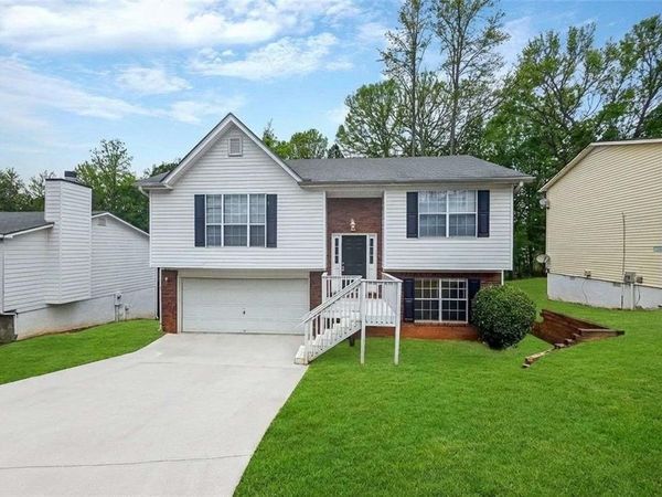 2276 Ramblewood Circle, Decatur, GA 30035
