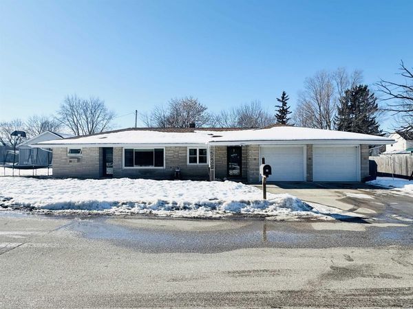 104 Maine Street, Walkerton, IN 46574