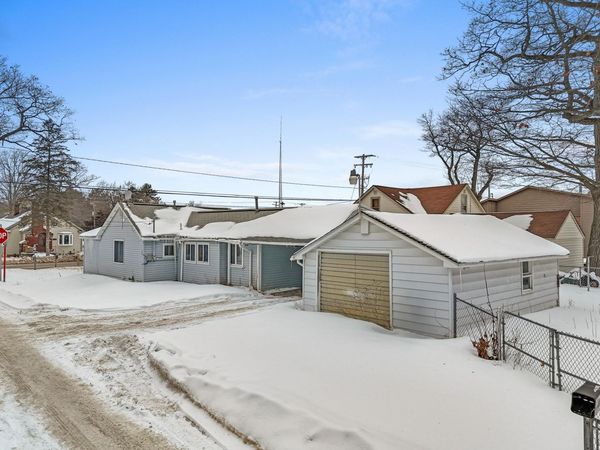 2613 S Gladwin Road, Prudenville, MI 48651