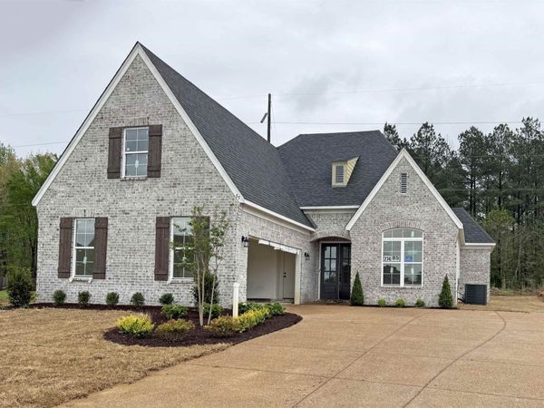 85 RIDGEFIELD DR, Oakland, TN 38060