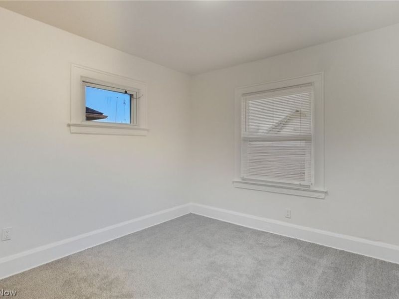 12808 Beachwood Avenue, Cleveland, OH 44105 Photo 18