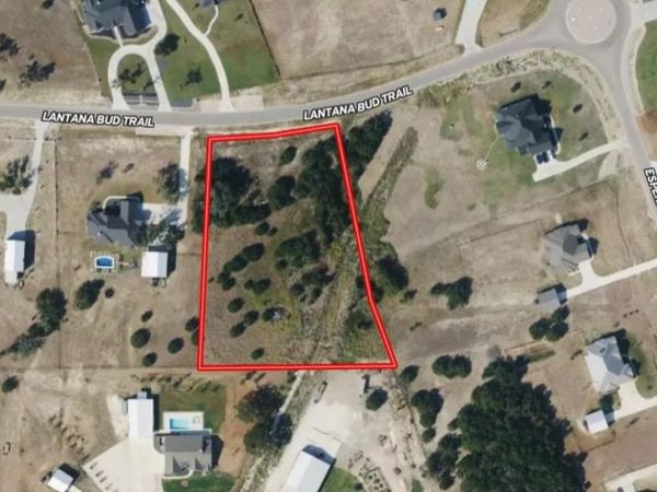 220 Lantana Bud TRL, Liberty Hill, TX 78642