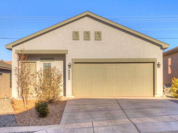6460 Gannett Drive NE, Rio Rancho, NM 87144