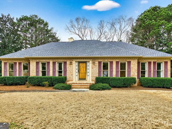 100 Highview Trace, Fayetteville, GA 30215