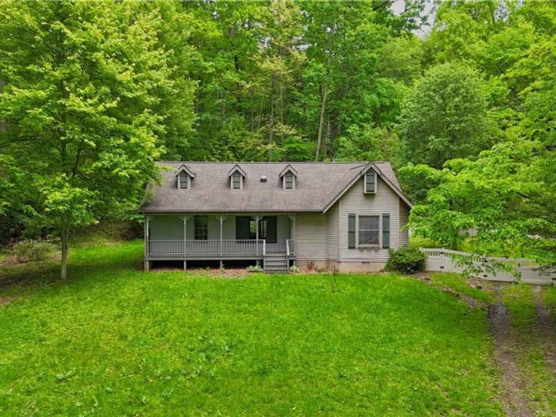 48276 Dyke Road, Negley, OH 44441 Photo 1