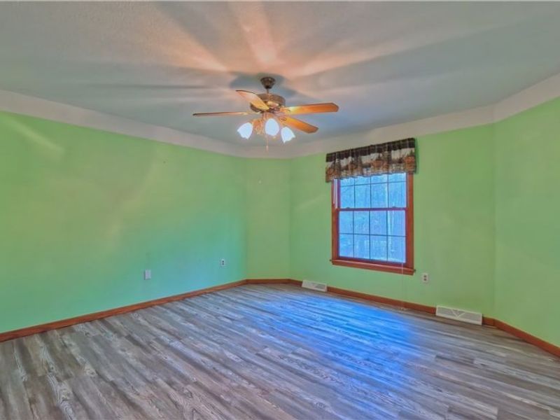 48276 Dyke Road, Negley, OH 44441 Photo 11