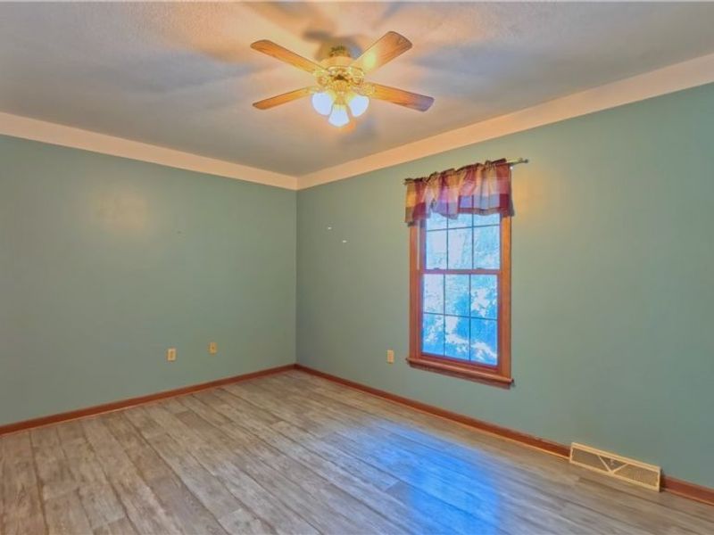 48276 Dyke Road, Negley, OH 44441 Photo 17