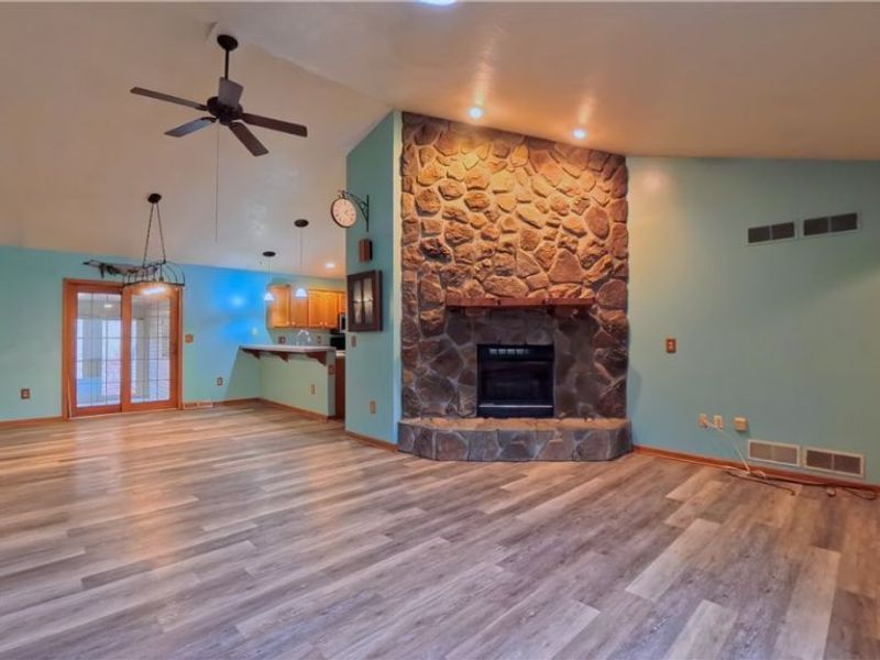 48276 Dyke Road, Negley, OH 44441 Photo 9