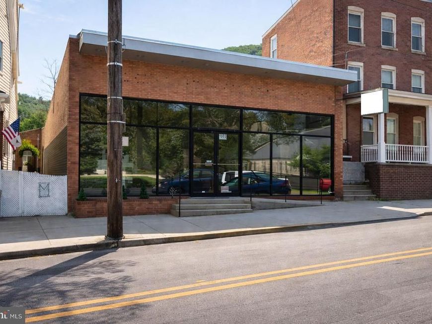 1413 W Market Street, Pottsville, PA 17901 Main Photo