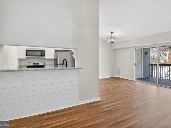 6801 WHITE WATER WAY, Unit 301, GLEN BURNIE, MD 21060