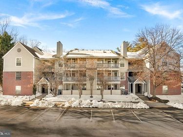 3916 PENDERVIEW DRIVE, Unit 428, FAIRFAX, VA 22033