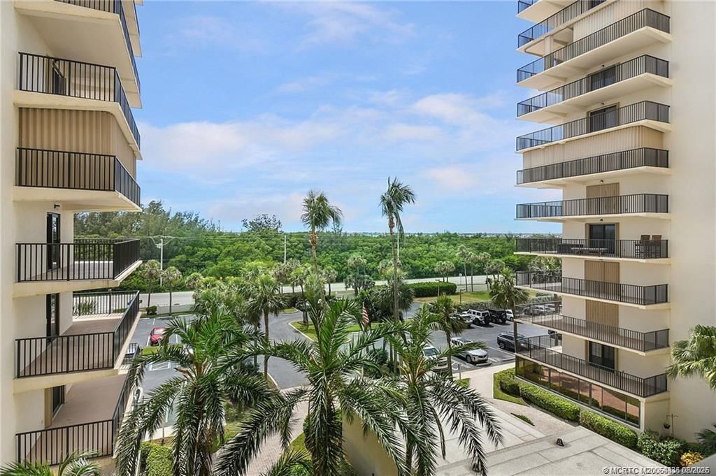 10044 S Ocean Drive, Unit 508, Jensen Beach, FL 34957 Photo