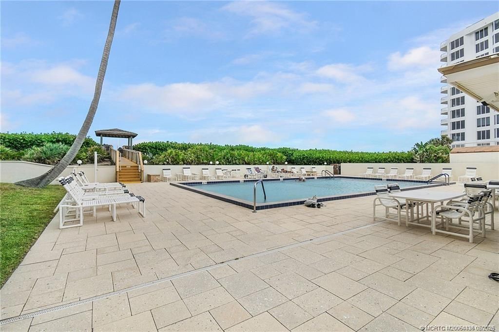 10044 S Ocean Drive, Unit 508, Jensen Beach, FL 34957 Photo