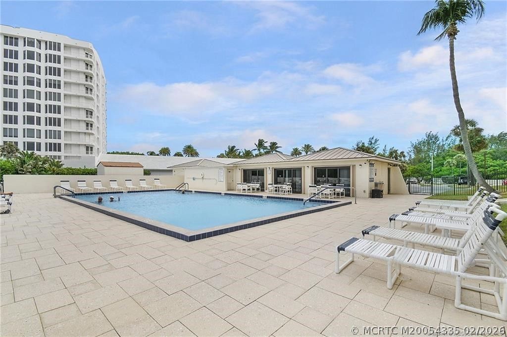 10044 S Ocean Drive, Unit 508, Jensen Beach, FL 34957 Photo
