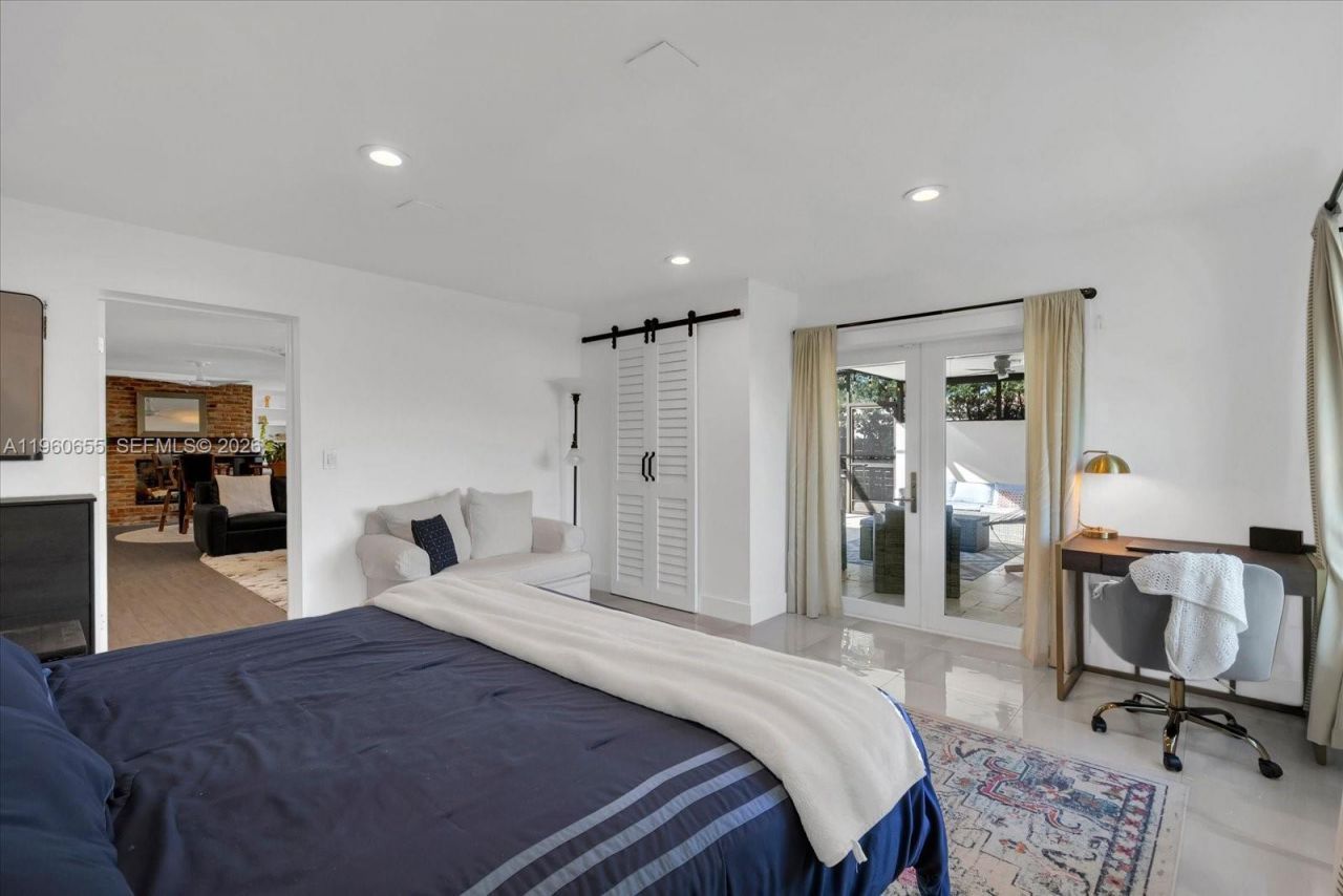 8100 SW 92nd Ct, Miami, FL 33173 Photo