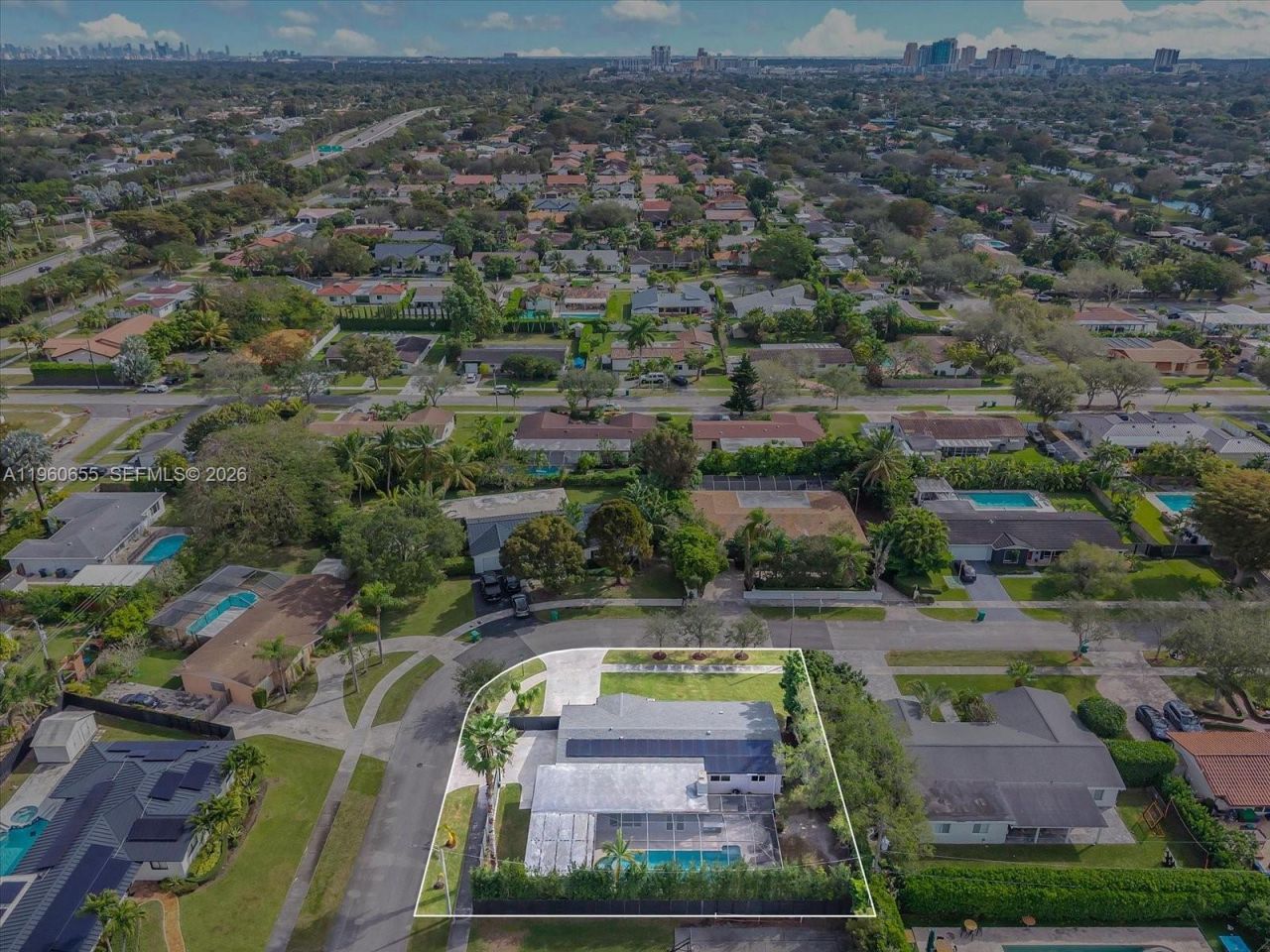 8100 SW 92nd Ct, Miami, FL 33173 Photo