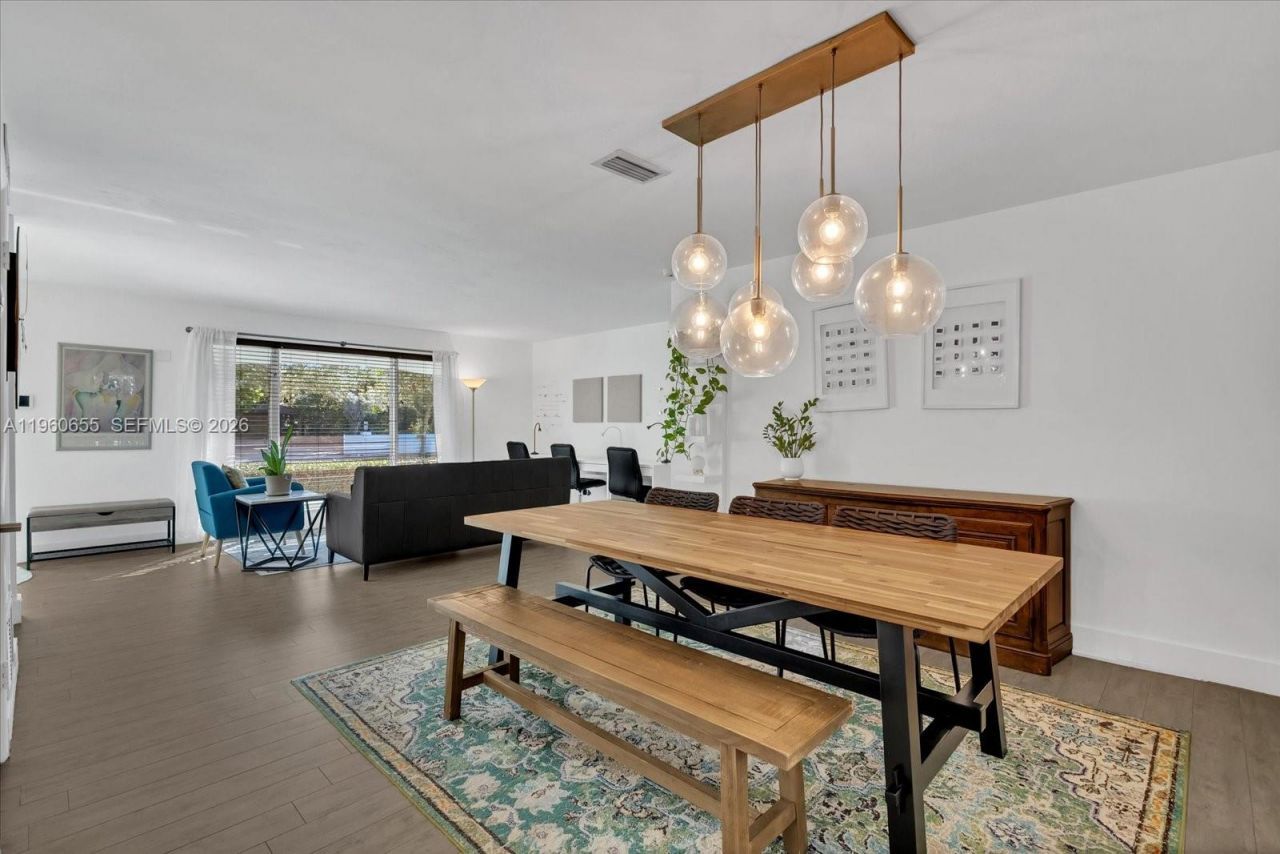 8100 SW 92nd Ct, Miami, FL 33173 Photo