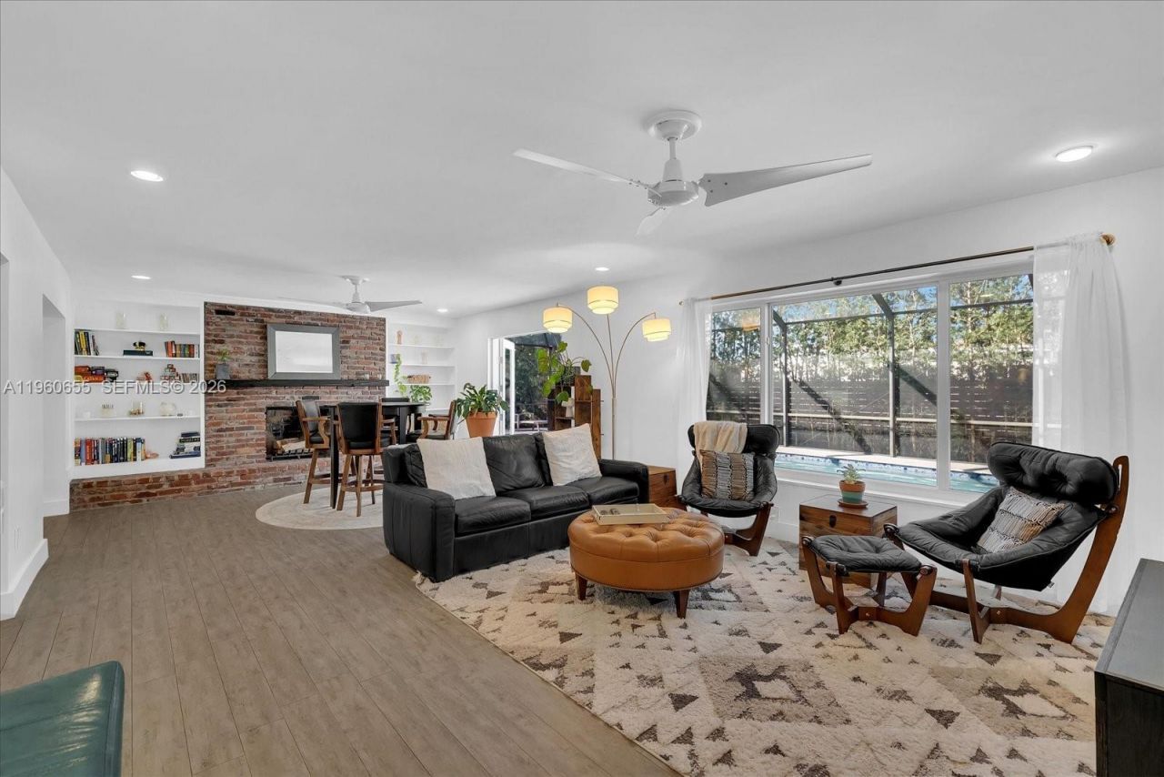 8100 SW 92nd Ct, Miami, FL 33173 Photo