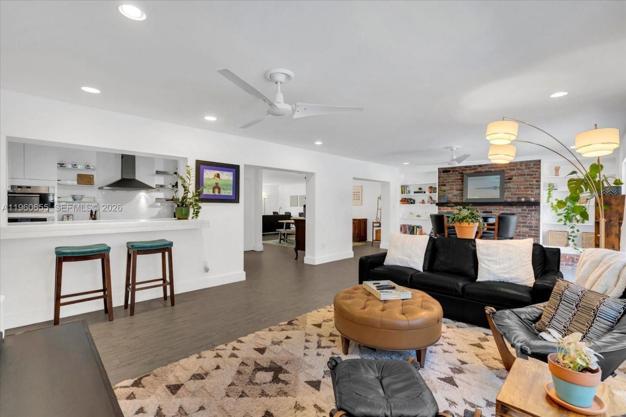 8100 SW 92nd Ct, Miami, FL 33173 Photo