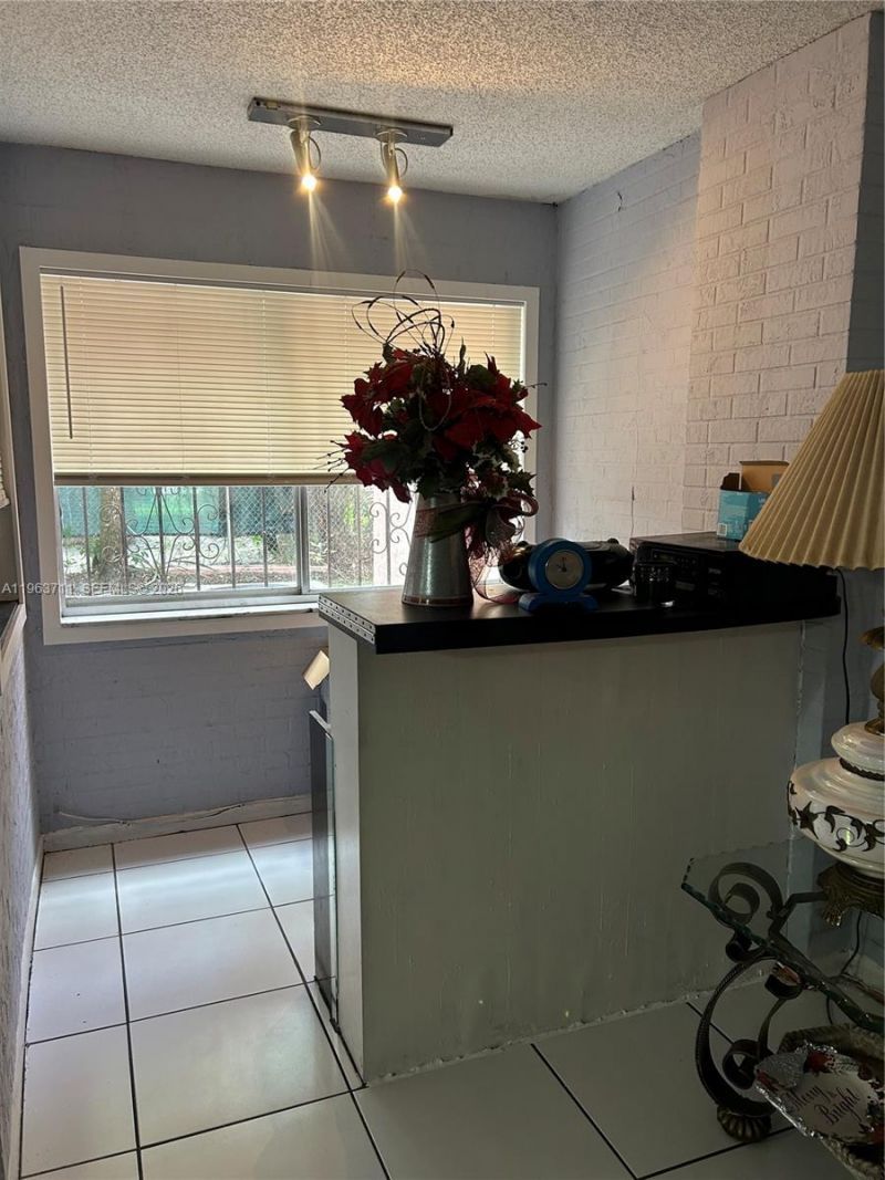 1653 NW 58th Ave, Unit 14, Lauderhill, FL 33313 Photo